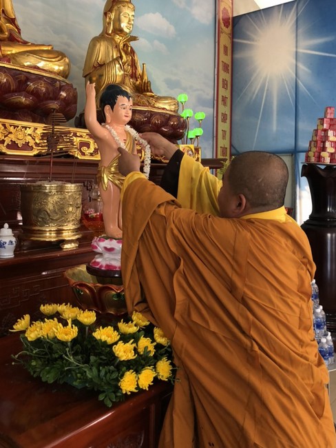 The Buddha bath Rite on occasion of His Birthday 2021 at Dong Cao Pagoda